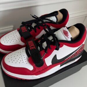 Jordan Legacy 312 Low 'Chicago Red' Like New Men Size 8.5